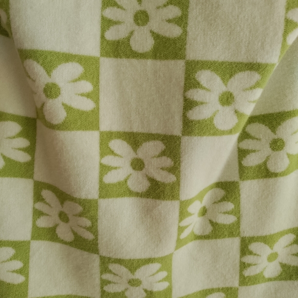 SOLD 💋 4/$14 Debut Checkerboard Daisy Halter Dress - Picture 3 of 5